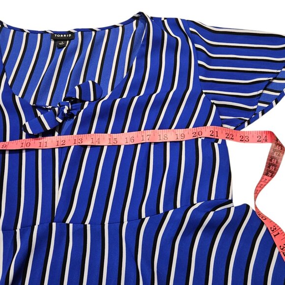 Torrid Striped Blouse 1X - Picture 8 of 8